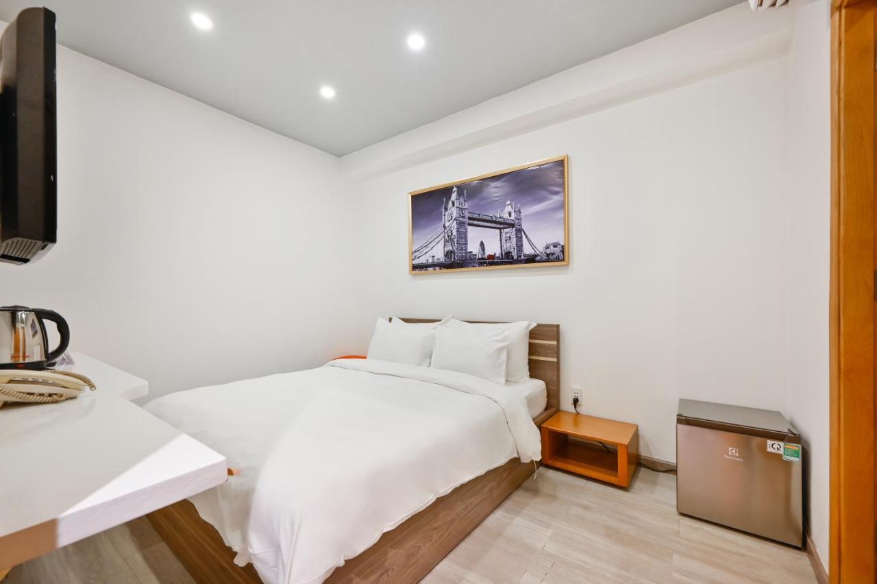 The Noble Swan Hotel Saigon Ho Chi Minh City Exterior photo